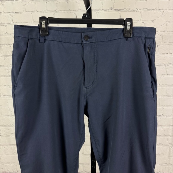 Lululemon Men’s Commission Pants Navy Blue Size 36 - Picture 3 of 11